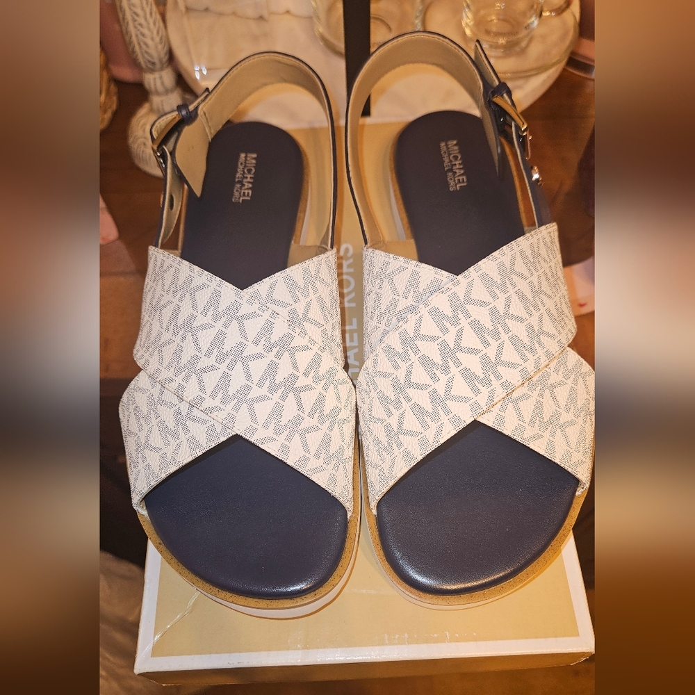 Michael Kors Women's Sandals - Cream and Blue